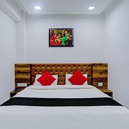 Hotel O Zion New Delhi Exteriör bild