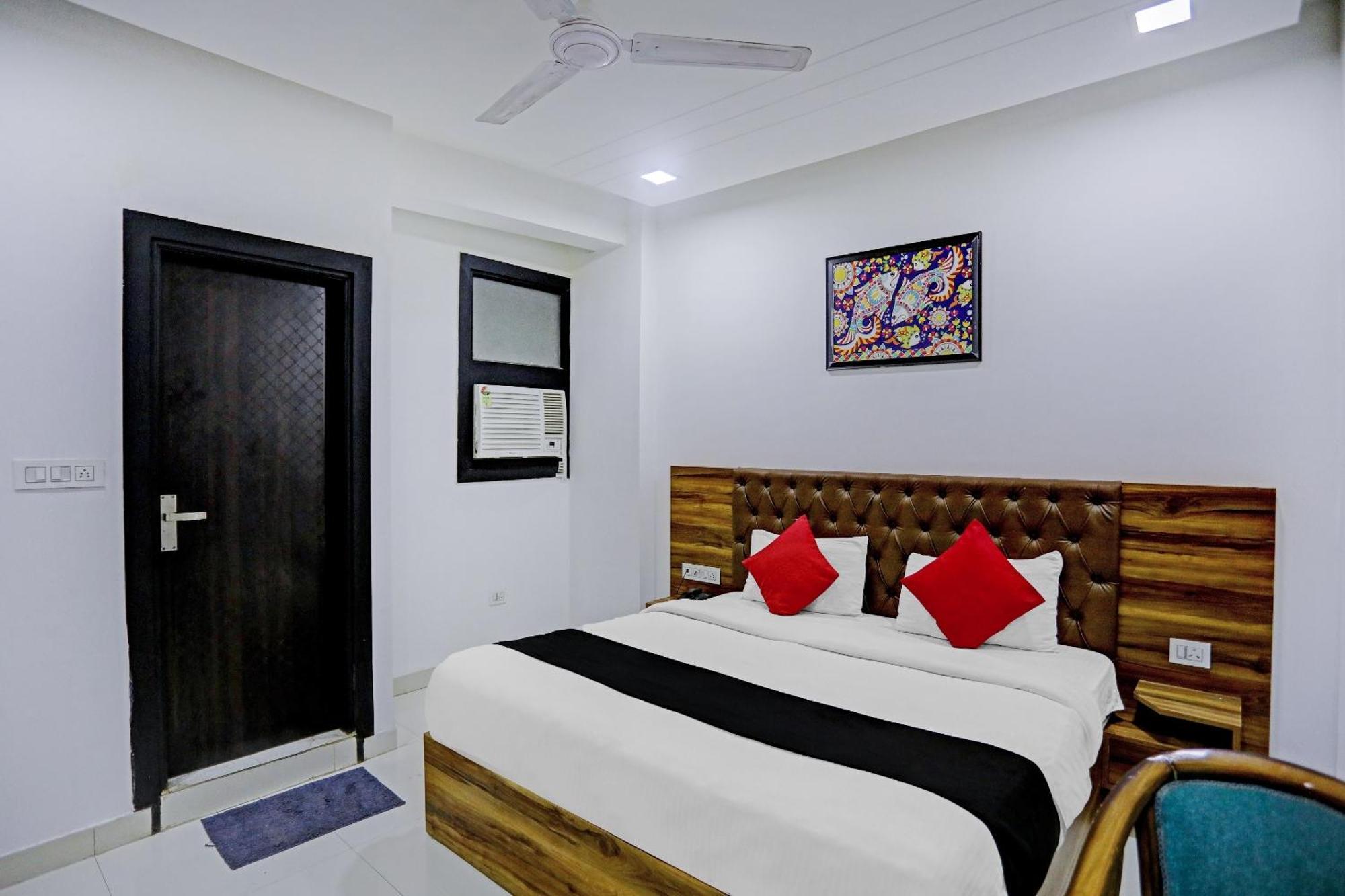 Hotel O Zion New Delhi Exteriör bild