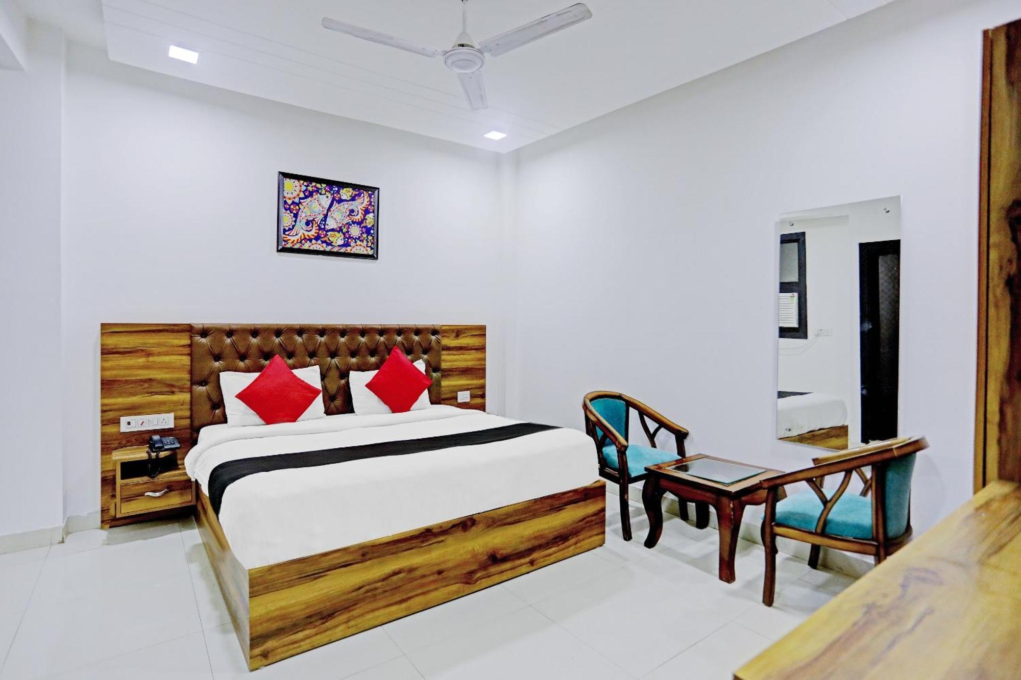 Hotel O Zion New Delhi Exteriör bild